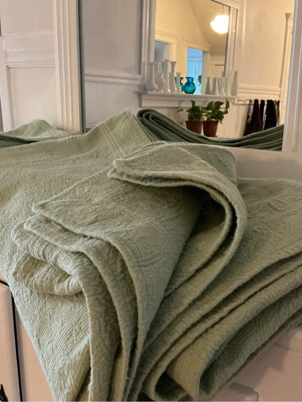 EUC Lands End 100% Cotton Matelasse’ Bedspread w Shams
